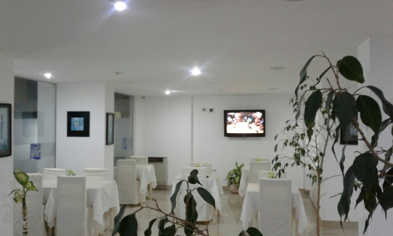 Hotel Sky ซานเบอร์นาร์โด ภายนอก รูปภาพ
